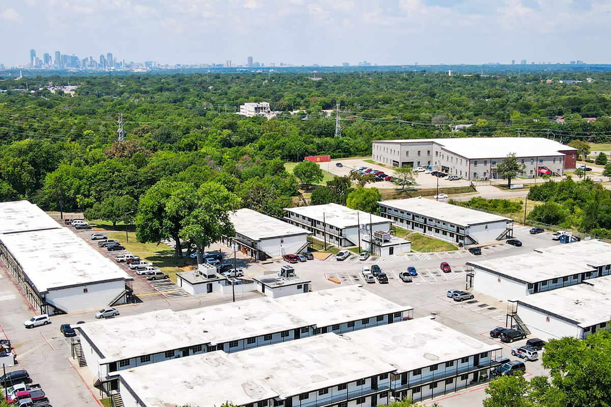 villa-ladera-apartments-dallas-tx-214-275-0120